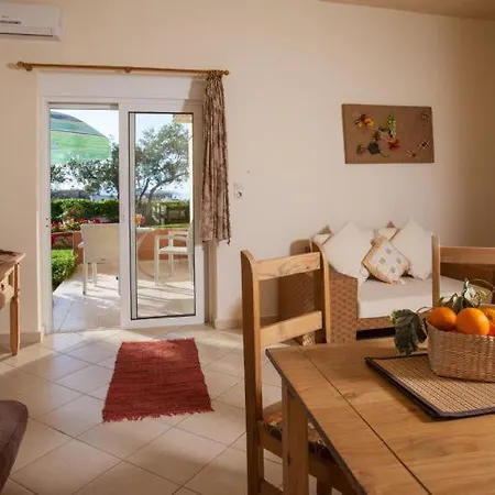 Vakantiehuis New Kydonia 13 *